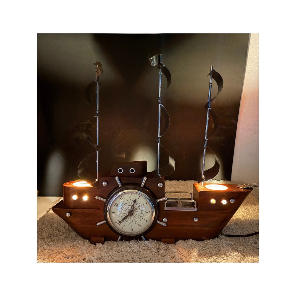 Vtg Metal Goods Model 811 Clipper Ship Clock Lamp Nautical‎ Wood Chrome WORKING